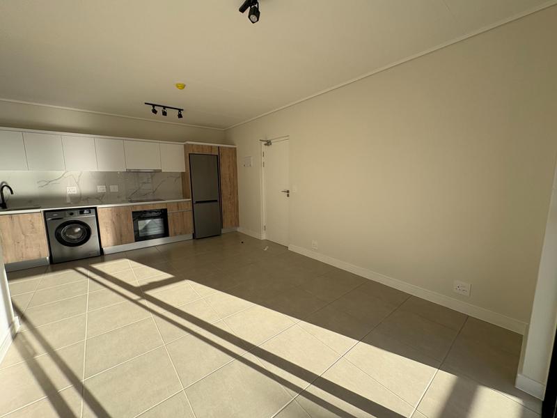To Let 1 Bedroom Property for Rent in Richwood Western Cape